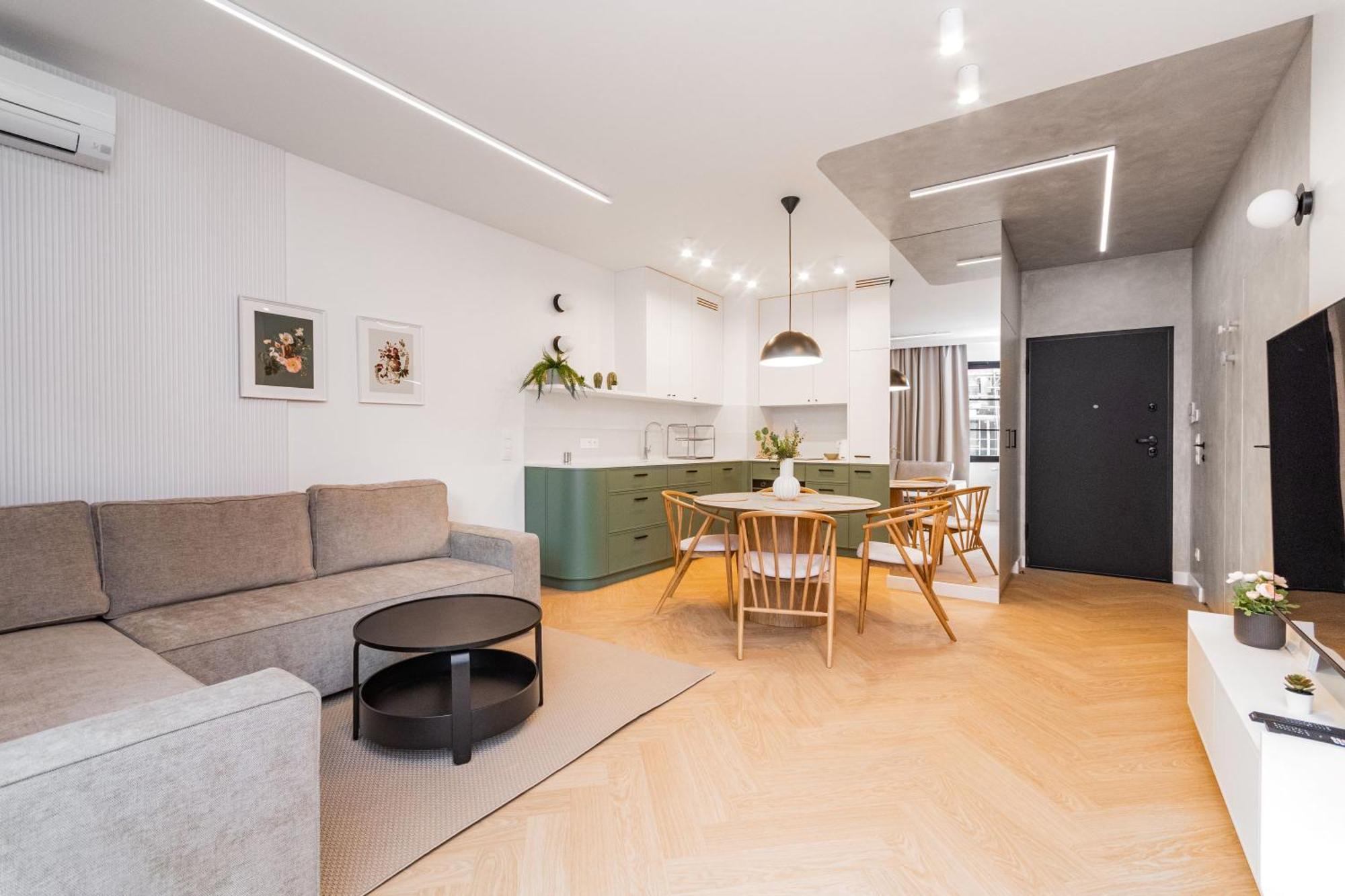 Grand Apartments - Doki Living & Foodhall Gdansk Exterior photo
