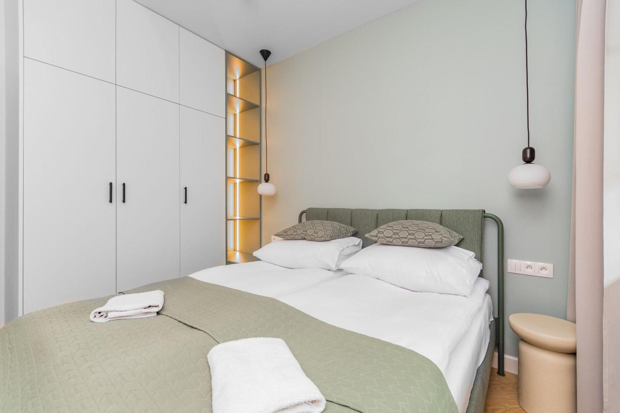 Grand Apartments - Doki Living & Foodhall Gdansk Exterior photo