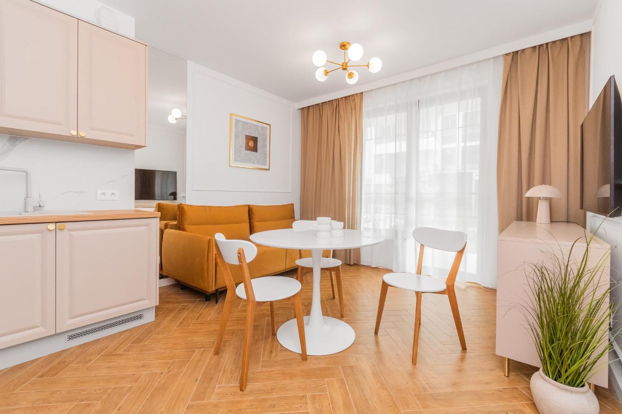 Grand Apartments - Doki Living & Foodhall Gdansk Exterior photo