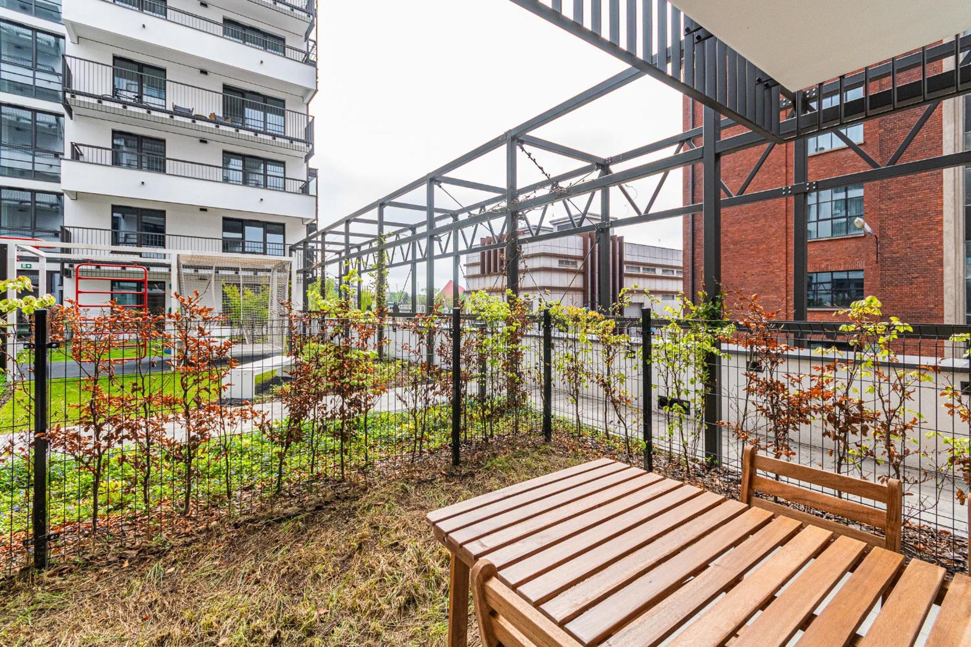 Grand Apartments - Doki Living & Foodhall Gdansk Exterior photo